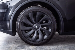 モデルY ロングレンジ 4WD