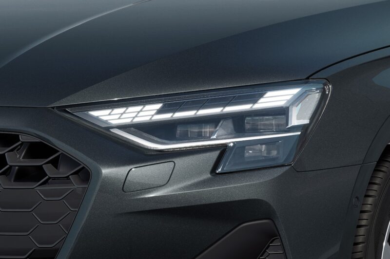限定モデル登場　アウディA3スポーツバック/セダン　Sラインのダイナミズムを飾る