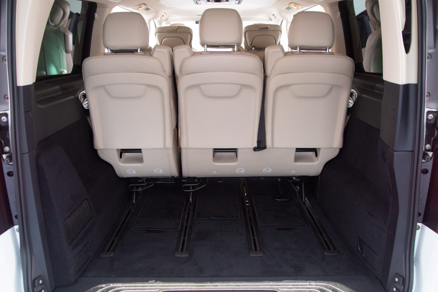 V220d アバンギャルド ロング