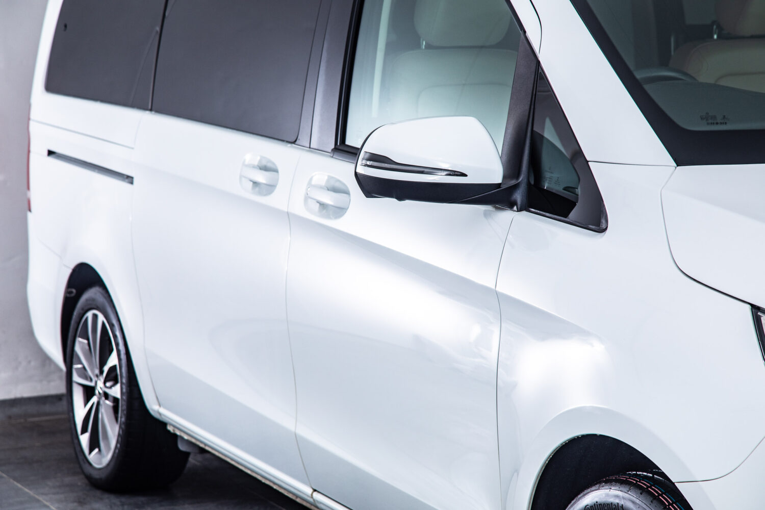 V220d アバンギャルド ロング