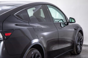 モデルY ロングレンジ 4WD