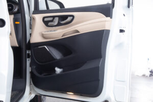 V220d アバンギャルド ロング