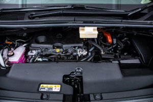 アルファード スぺーシャスラウンジ HEV2.5 4WD