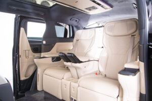 アルファード スぺーシャスラウンジ HEV2.5 4WD