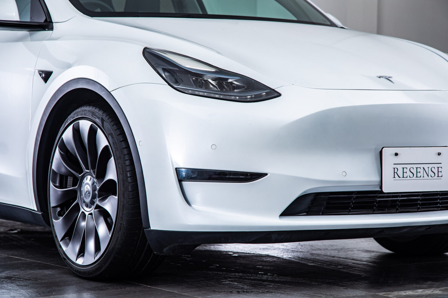 モデルY パフォーマンス 4WD