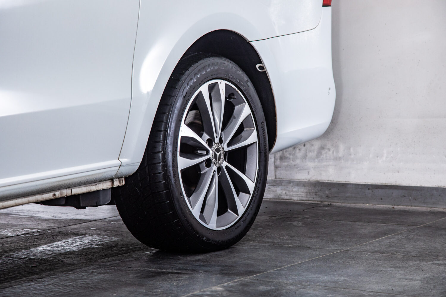 V220d アバンギャルド ロング