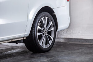 V220d アバンギャルド ロング