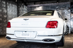 フライングスパー V8 左H 4WD