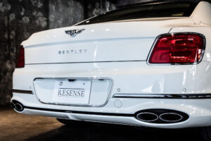 フライングスパー V8 左H 4WD