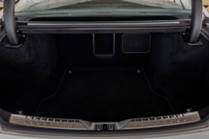 フライングスパー V8 左H 4WD