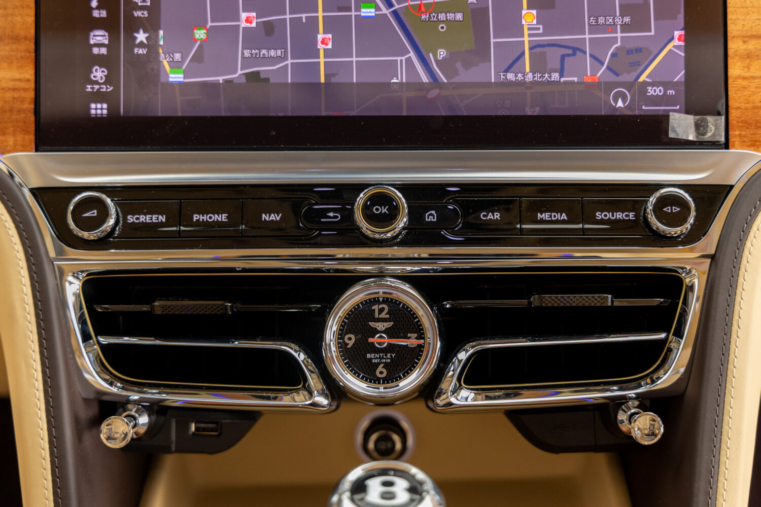 フライングスパー V8 左H 4WD