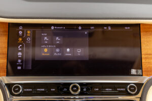 フライングスパー V8 左H 4WD