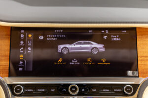 フライングスパー V8 左H 4WD