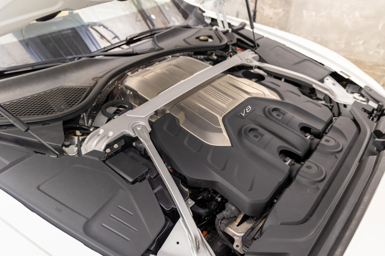 フライングスパー V8 左H 4WD