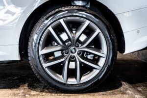 レンジローバースポーツ オートバイオグラフィー D300 4WD