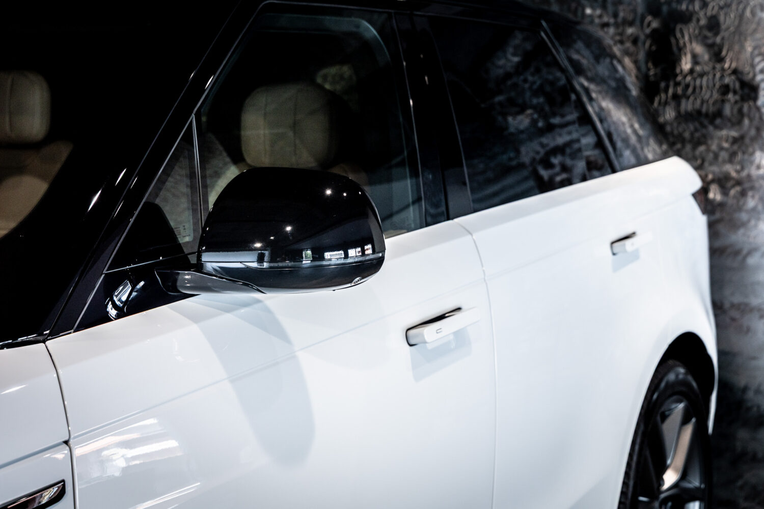 レンジローバースポーツ オートバイオグラフィー D300 4WD