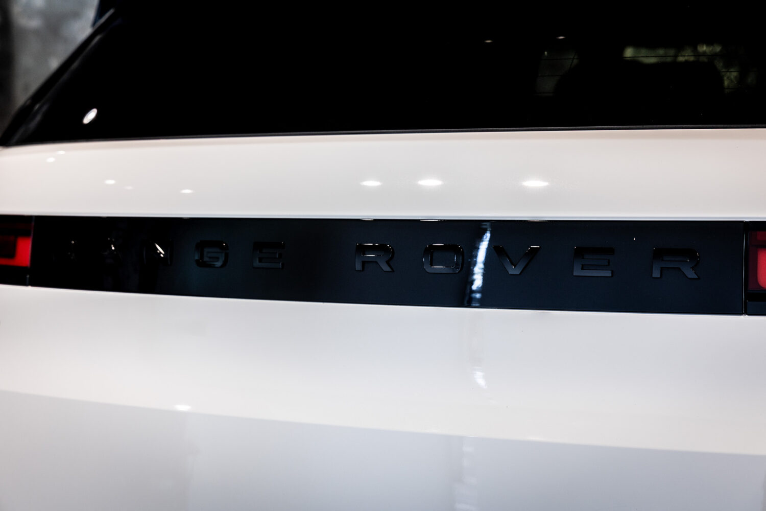 レンジローバースポーツ オートバイオグラフィー D300 4WD