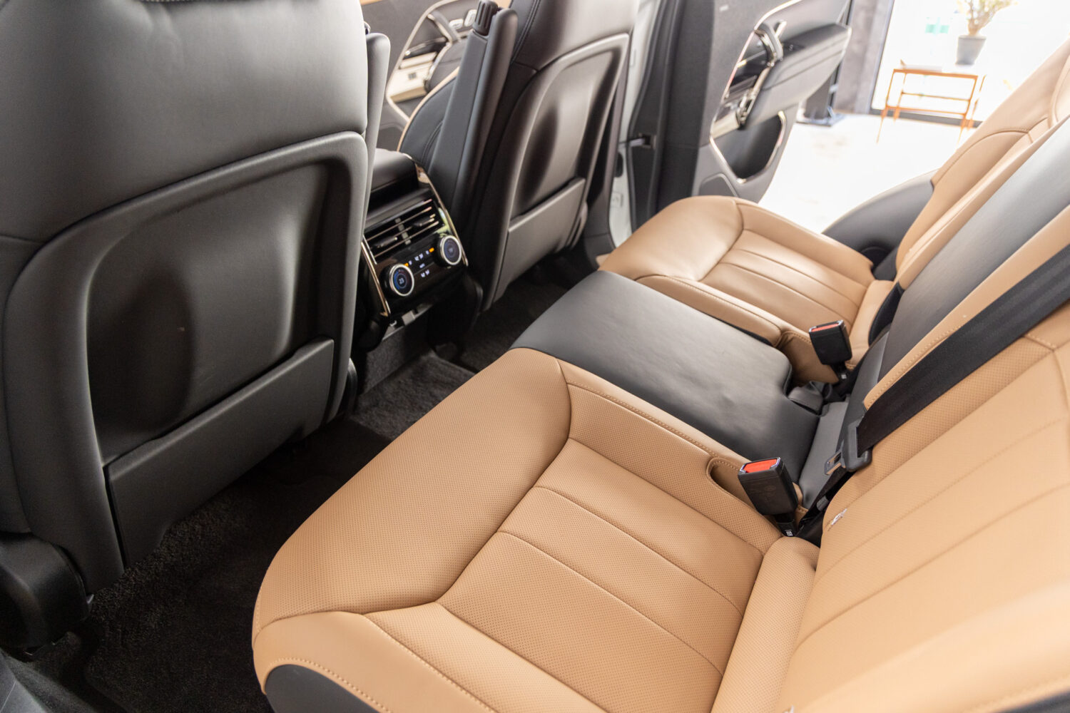 レンジローバースポーツ オートバイオグラフィー D300 4WD