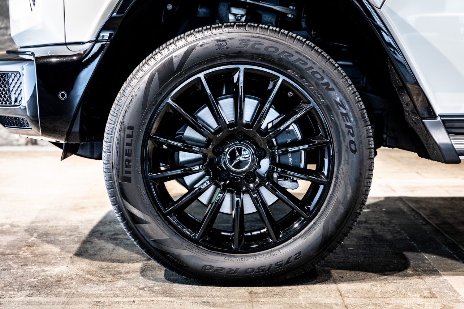 Gクラス G400d マヌファクトゥーアエディション 4WD 左H