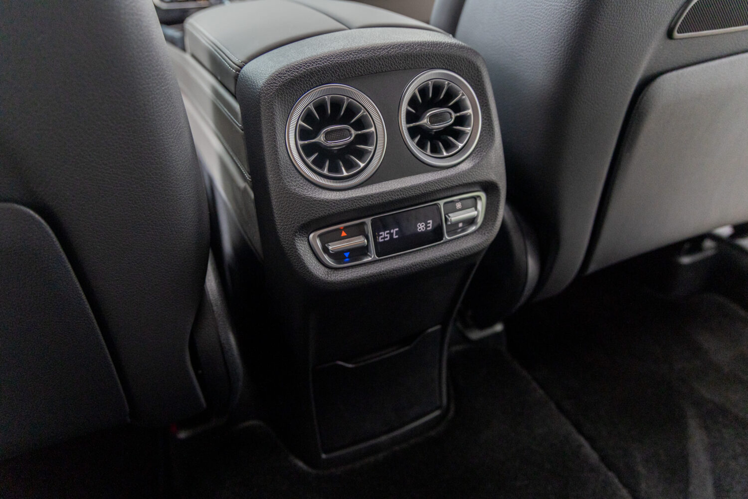 Gクラス G400d マヌファクトゥーアエディション 4WD 左H