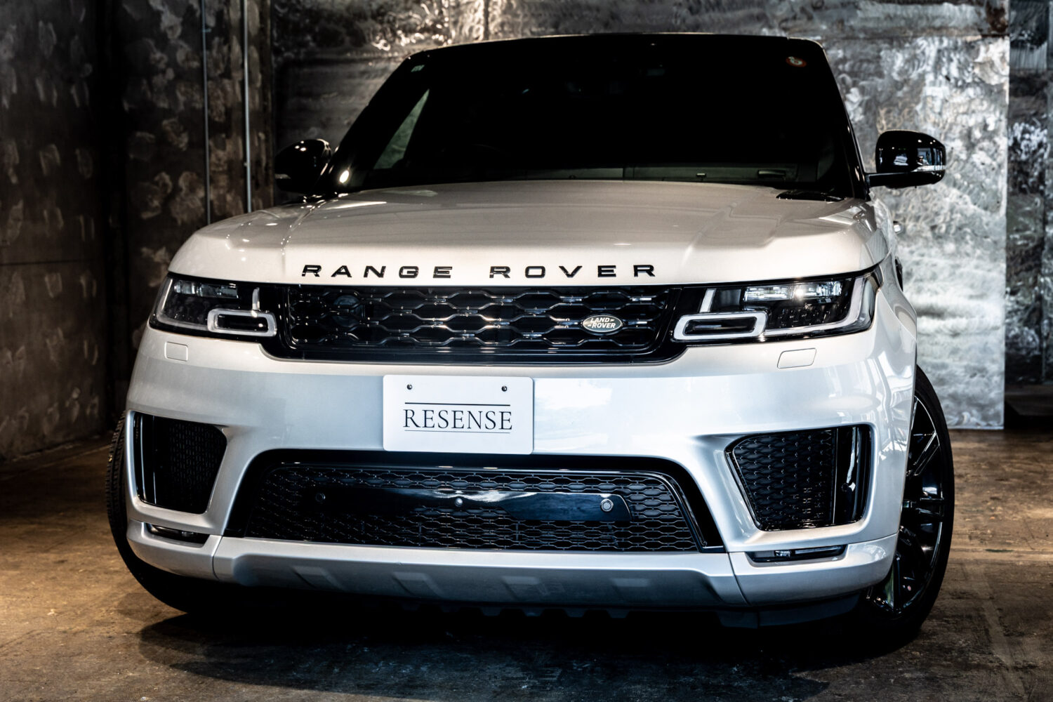 レンジローバースポーツ HSEダイナミック(ディーゼル) 4WD