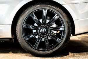 レンジローバースポーツ HSEダイナミック(ディーゼル) 4WD