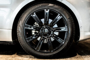 レンジローバースポーツ HSEダイナミック(ディーゼル) 4WD