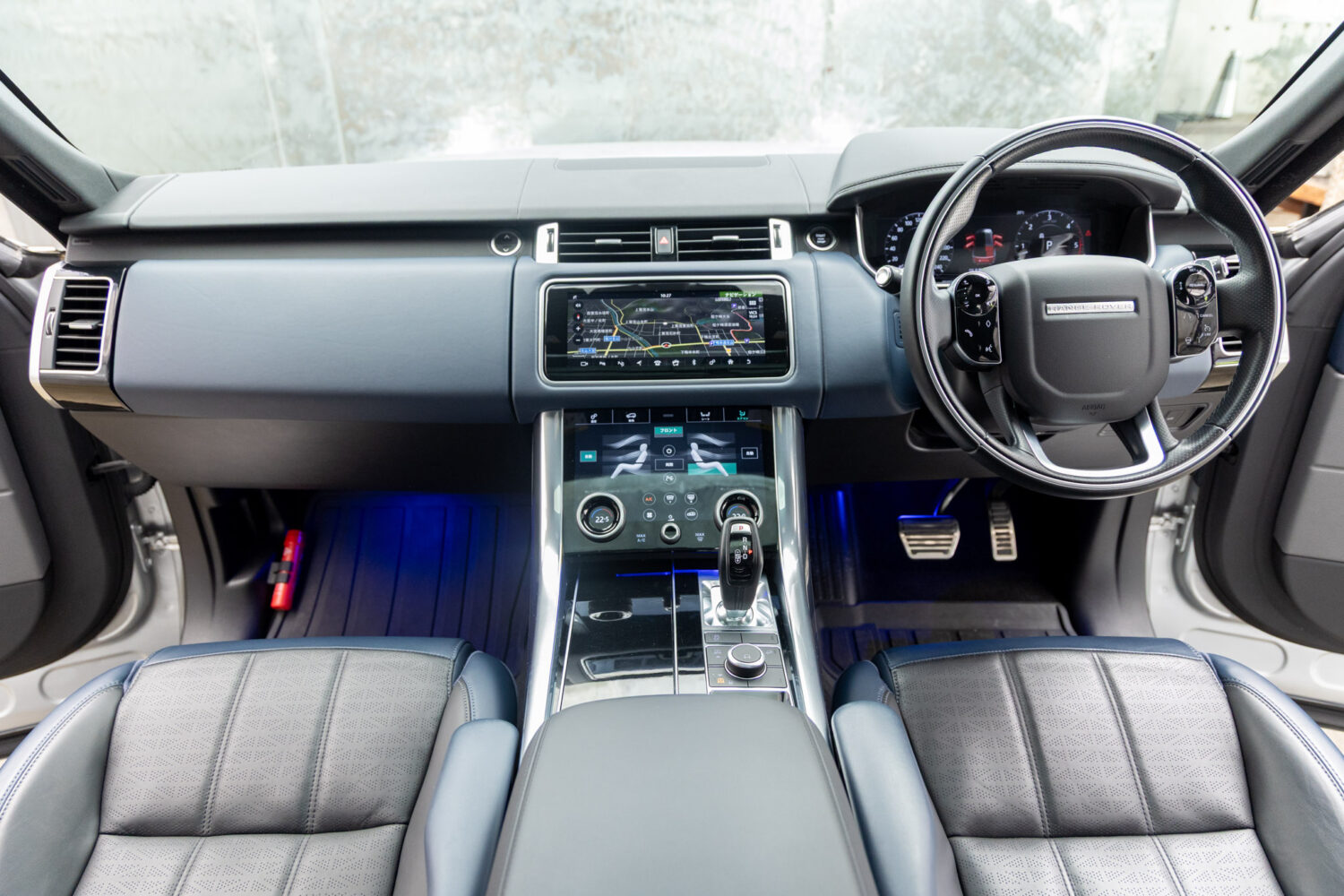 レンジローバースポーツ HSEダイナミック(ディーゼル) 4WD