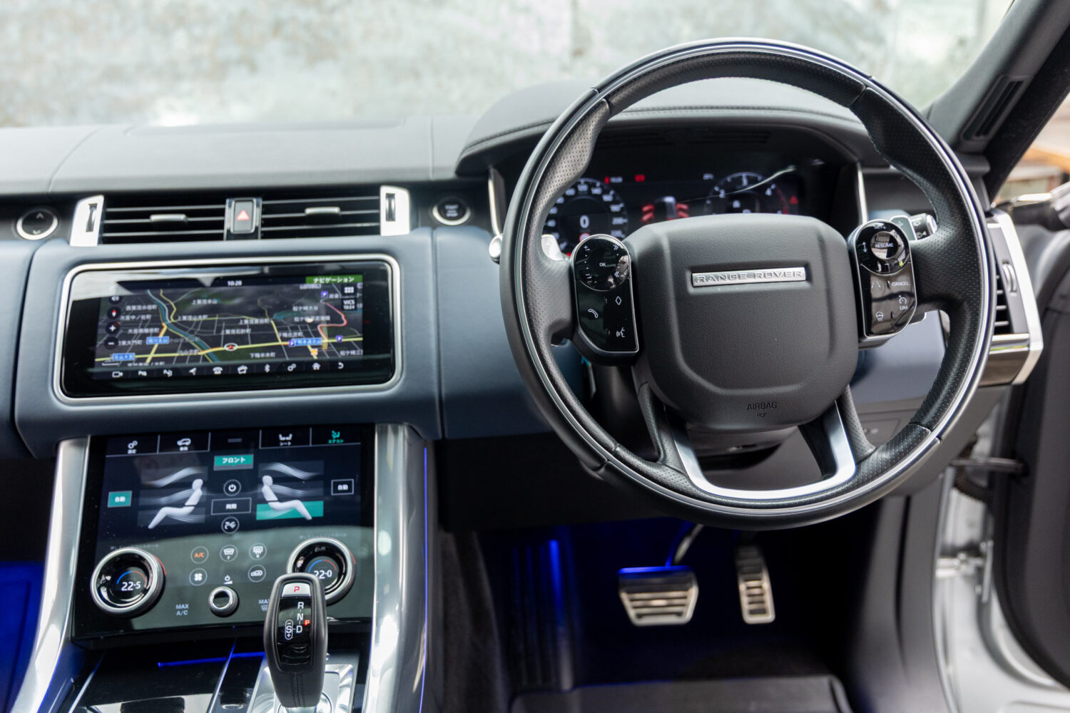 レンジローバースポーツ HSEダイナミック(ディーゼル) 4WD