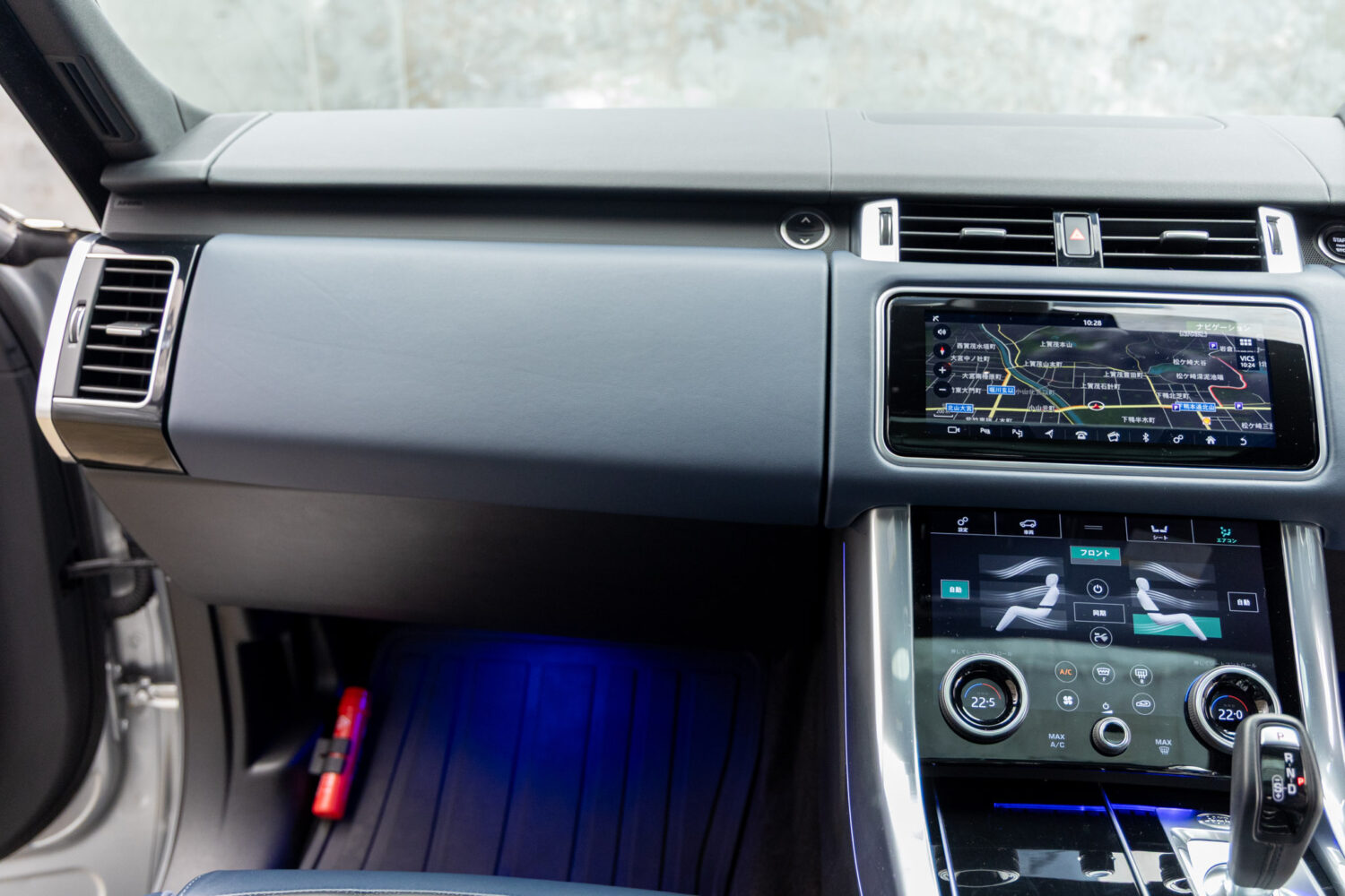 レンジローバースポーツ HSEダイナミック(ディーゼル) 4WD