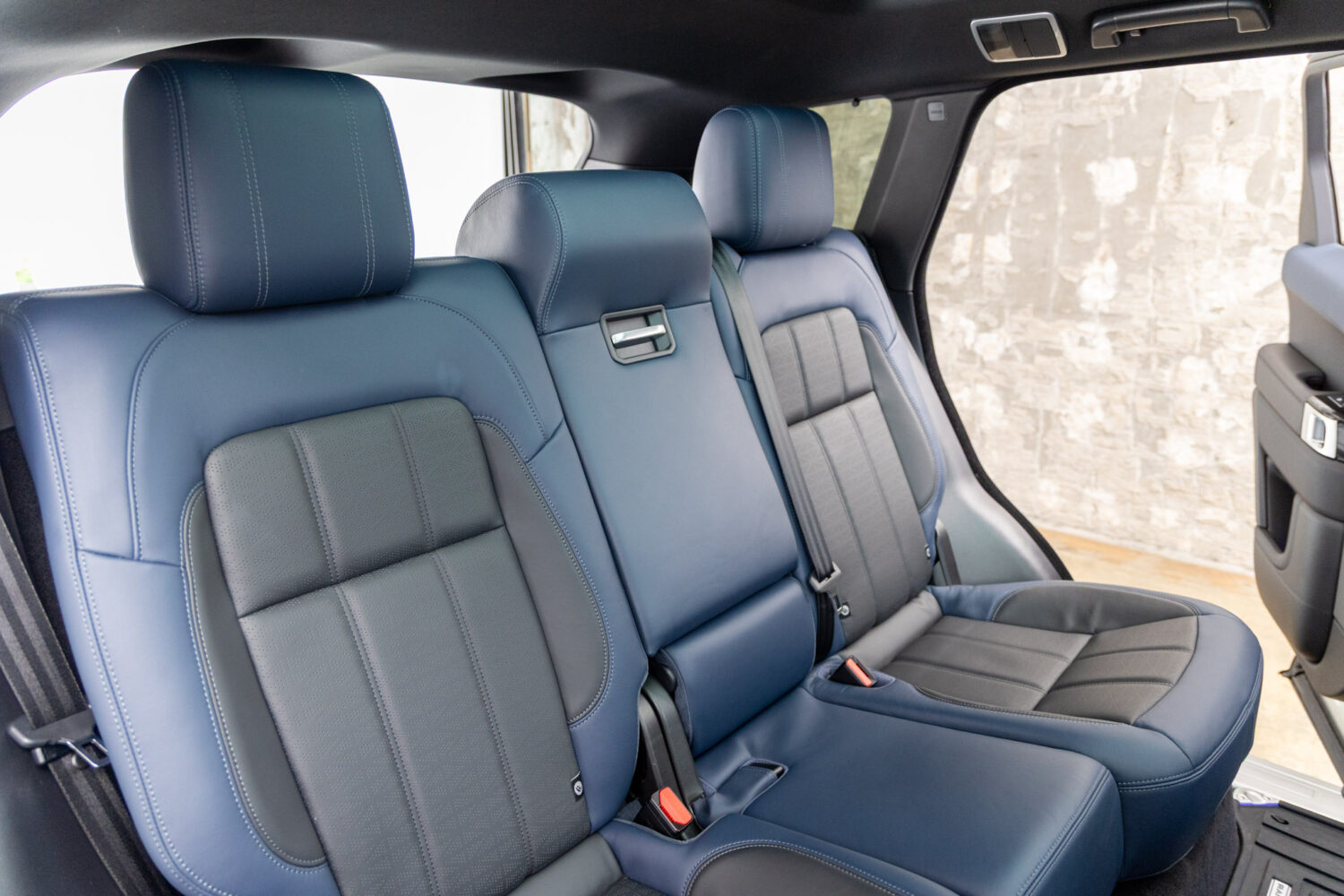 レンジローバースポーツ HSEダイナミック(ディーゼル) 4WD