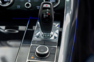 レンジローバースポーツ HSEダイナミック(ディーゼル) 4WD