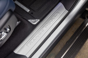 レンジローバースポーツ HSEダイナミック(ディーゼル) 4WD