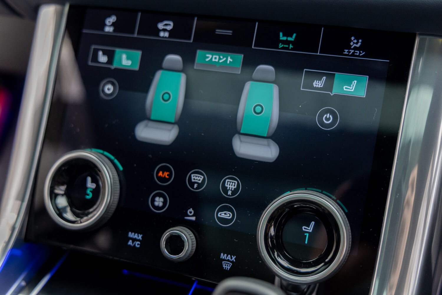 レンジローバースポーツ HSEダイナミック(ディーゼル) 4WD