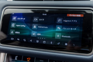 レンジローバースポーツ HSEダイナミック(ディーゼル) 4WD