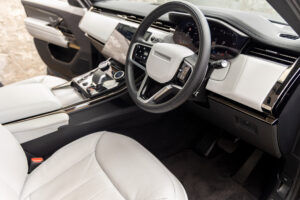 レンジローバースポーツ S D300 4WD