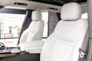 レンジローバースポーツ S D300 4WD