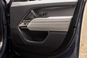 レンジローバースポーツ S D300 4WD