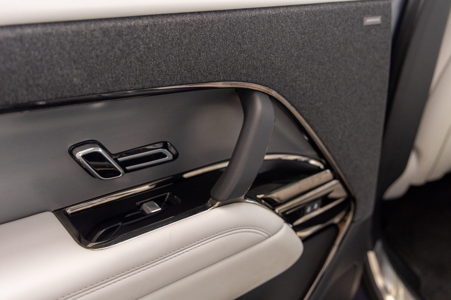 レンジローバースポーツ S D300 4WD