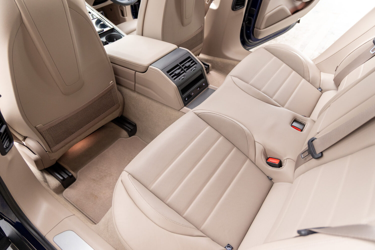 パナメーラ　2.9