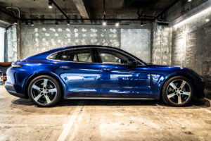 パナメーラ　2.9