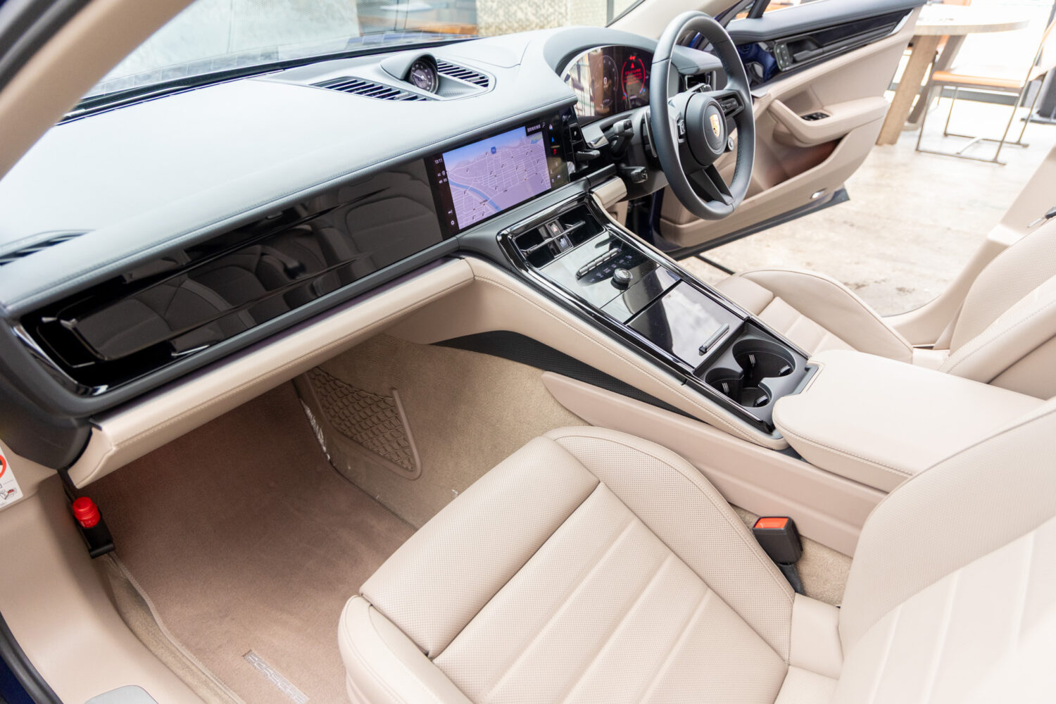 パナメーラ　2.9