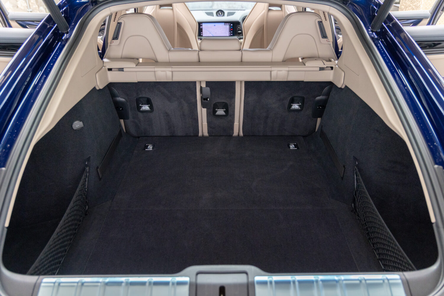 パナメーラ　2.9