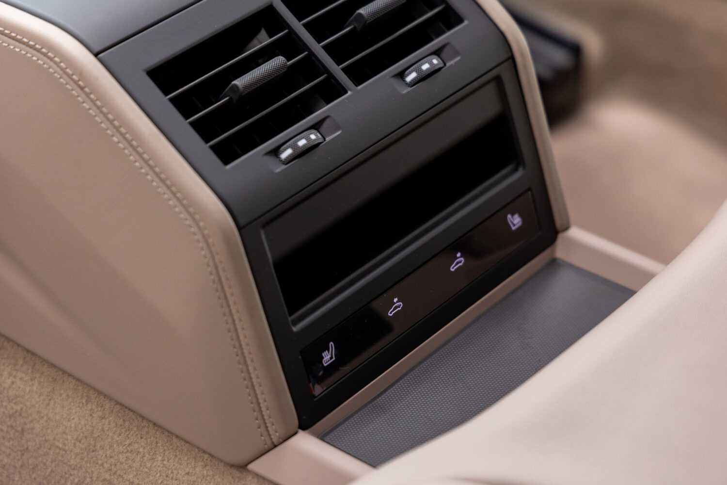 パナメーラ　2.9