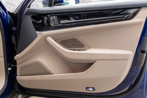 パナメーラ　2.9