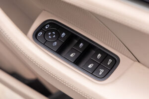 パナメーラ　2.9