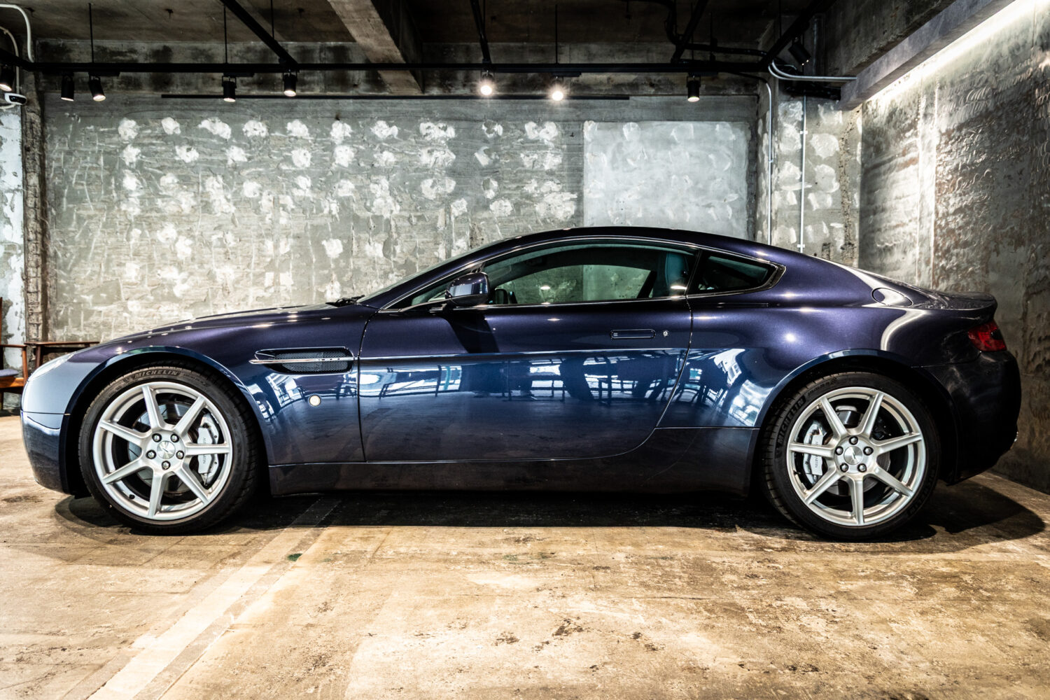 V8ヴァンテージ スポーツシフト