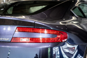 V8ヴァンテージ スポーツシフト