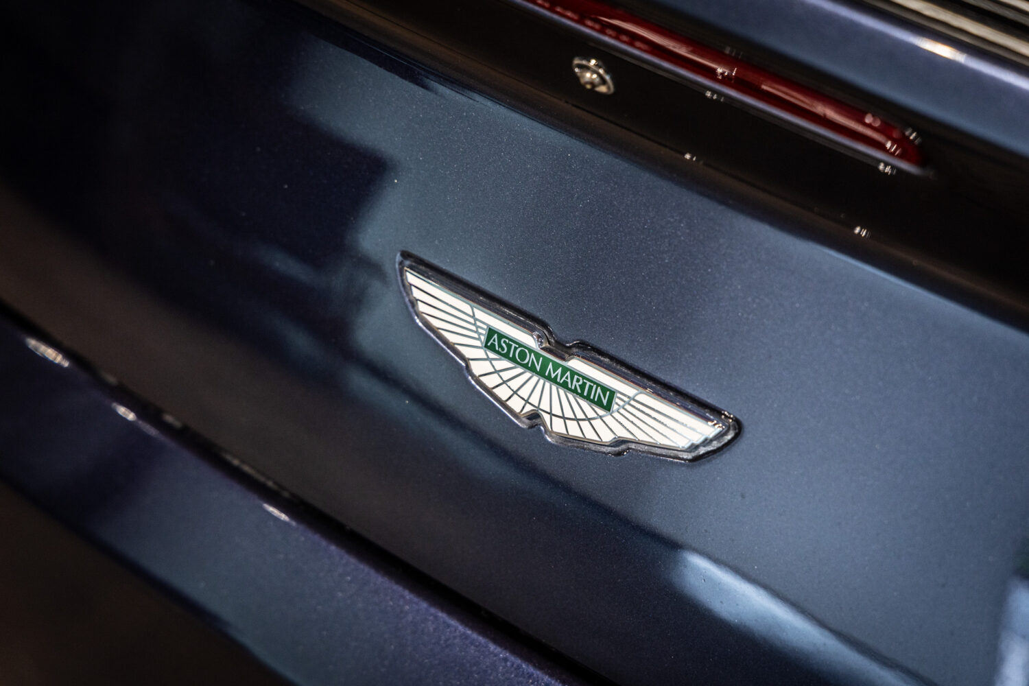 V8ヴァンテージ スポーツシフト