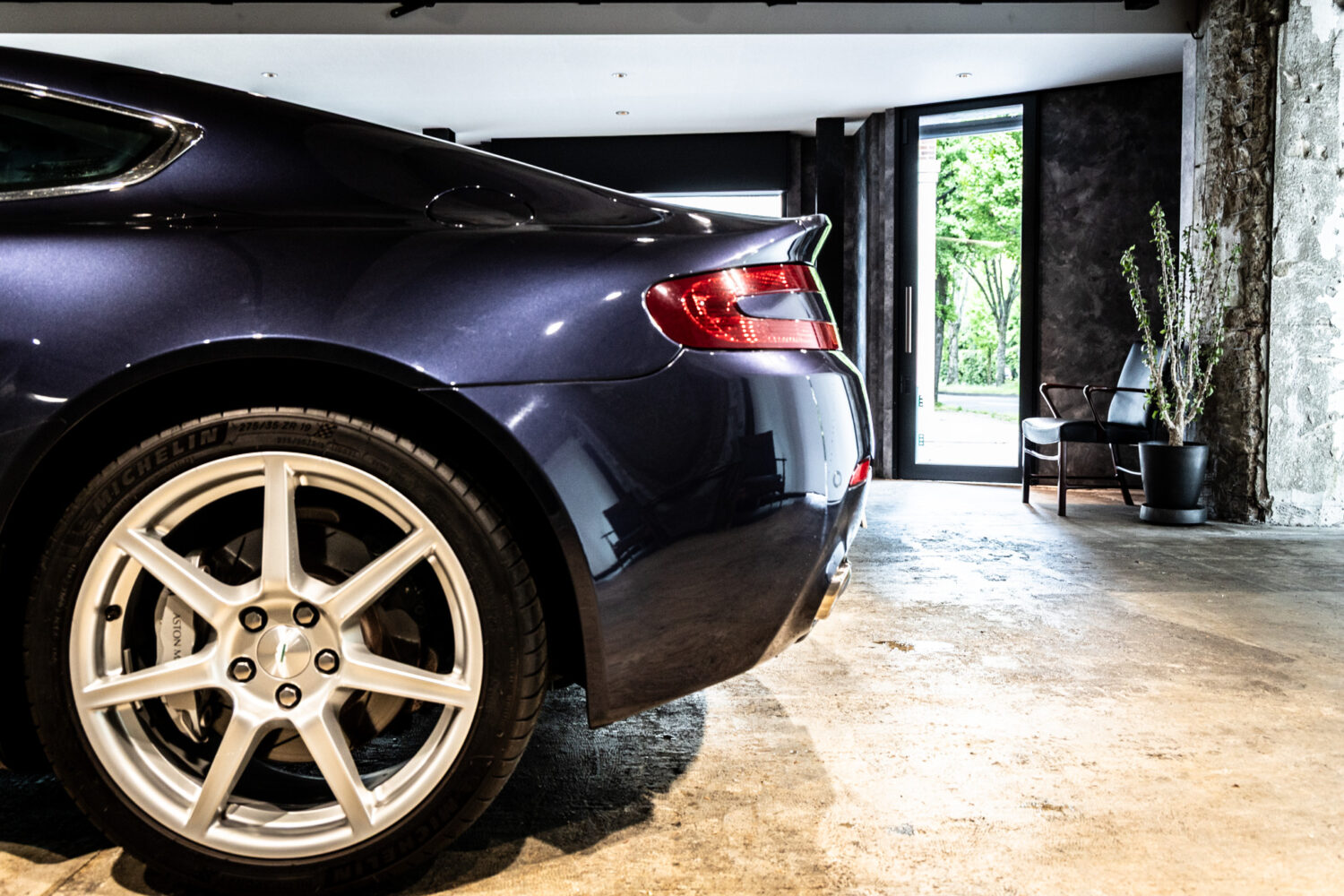 V8ヴァンテージ スポーツシフト